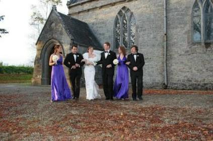 1103-wedding-party.jpg (27051 bytes)